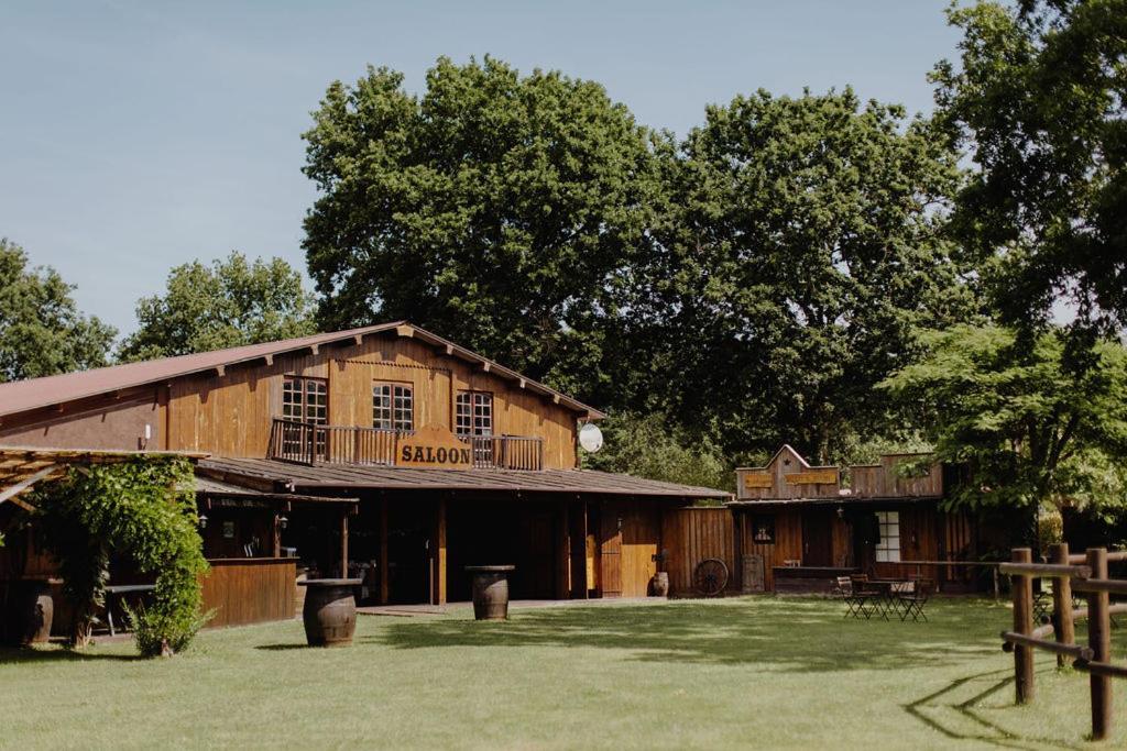 Saint-Paul-en-Born Le Ranch Amadeus Bed & Breakfast エクステリア 写真